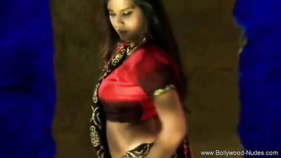Pure Seduction From India Making Feel Good By Dancing
