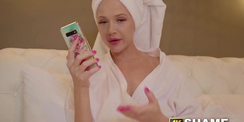 Lingerie Clad MILF Kitty Li Allows Him To Penetrate In Her Juicy Cunt