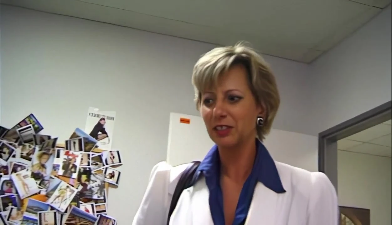 Boss Secretly Sucking Dick Of Her Employee” Aria Hidden=”true