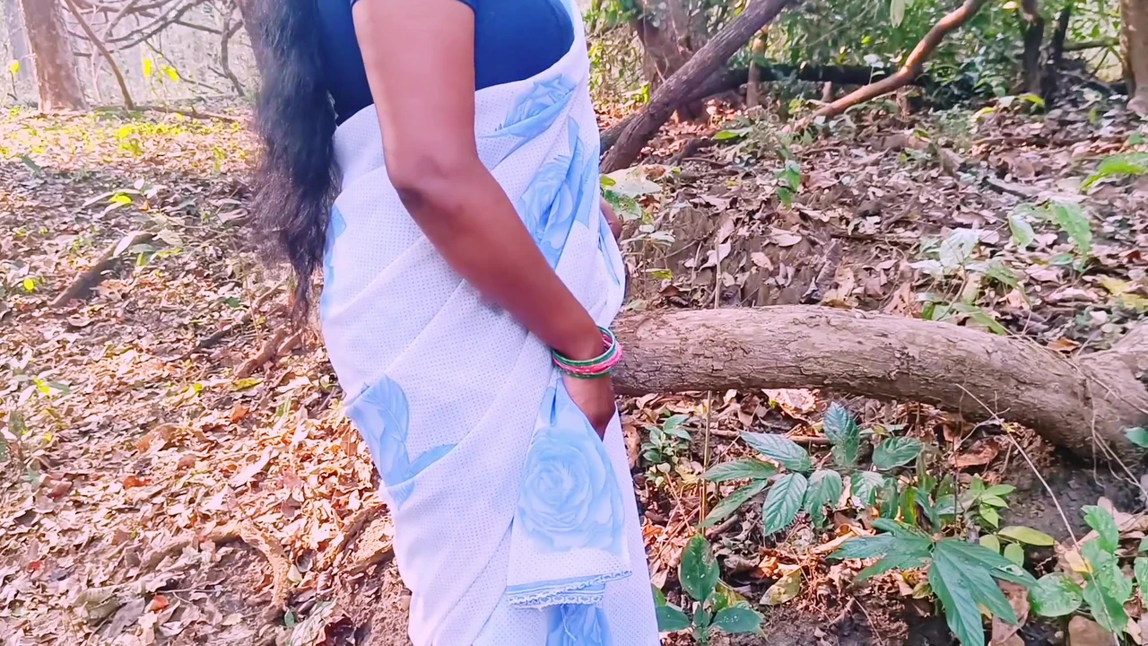 Indian Outdoor Desi Stepmom Fucking With Stepson Big Dick In Forest. Telugu Dirty Talks.” Aria Hidden=”true