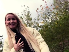 Public European Babe Pussyfucked Outdoor
