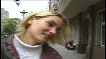 Deutsches Teen Auf Der Strasse Angesprochen