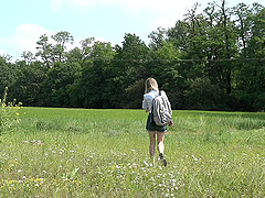 Wild Outdoors Fuckibg With Skinny Blonde Amateur Candy Teen