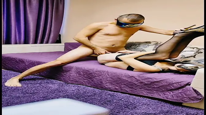 Skinny Mature MILF Plays Roles On Webcam