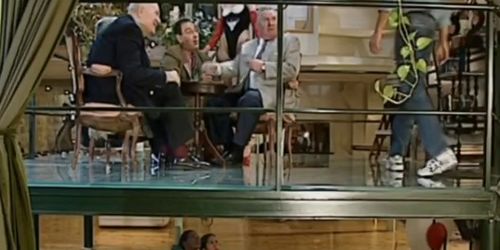 African Babes Sharing Long White Dong In Threesome