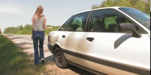 Threesome In The Car
