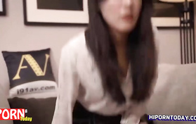 Sweet Chinese Babe Giving Sloppy Blowjob And Fucking In Different Positions