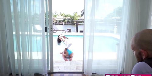 Brunette Teen Vienna Black Fucked By This Massive Dick