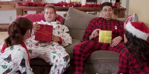 Diego Perez And Nicky Rebel Have A Plan To Fuck Their Stepsisters Reese Robbins And Summer Col