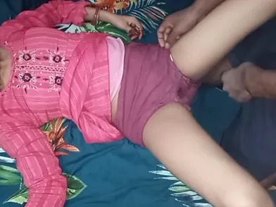 Horny Indian MILF Gets Her Big Clit Pounded Hard In Hardcore Desi Flick Xvideo Pornhub Video