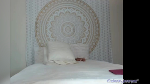 Mature Woman Is Twerking And Tancing On Camera