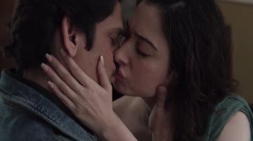 ACTRESS TAMANNAAH BATIA HOT WITH STRANGER . HD