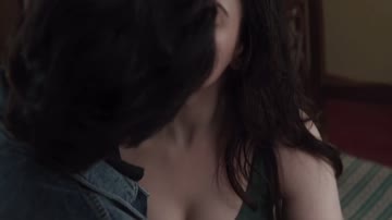 ACTRESS TAMANNAAH BATIA HOT WITH STRANGER . HD