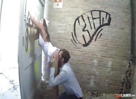 Julia Public Anal Latina