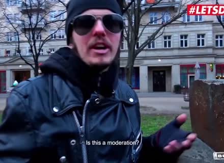 Blondie Amy Pink Takes Passionate Slamming In Car