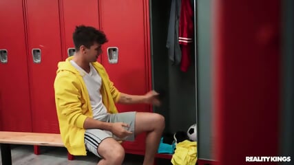 Locker Room Loads   Evie Christian, Kai Jaxon