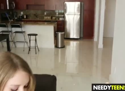 Blonde Whore Riley Reyes Sucks Bbc