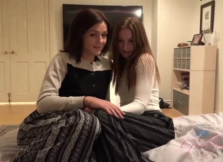 Hot Teens Doing Lesbian Things 2