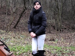 Amateur Foot Fetish Girlfriend Sucks And Gives A Footjob