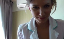 Blonde Amateur Facial