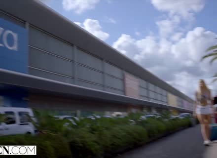 Slutty Doll Kenna James Gets Nailed Outdoors