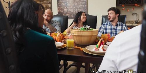 Ebony MILF YumTheeBoss Gets Thanksgiving Cum From Future Son In Law