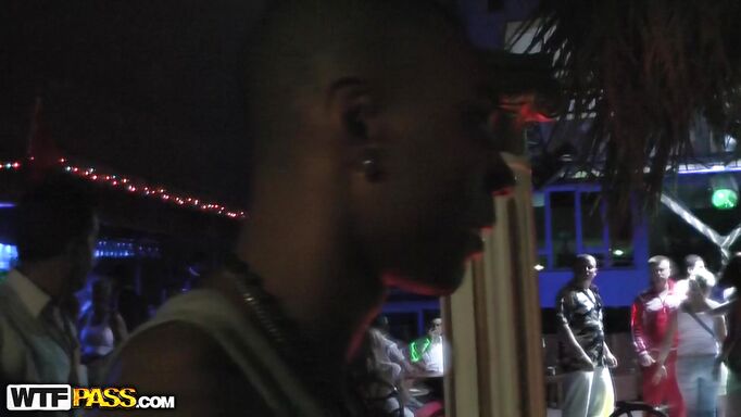 Chick Goes Wild In A Russian Club