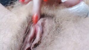 Hot Blonde Babe Masturbating Hairy Pussy On Cam