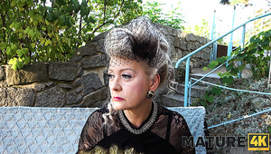 Public Fuck And Blowjob With Slutty Mature Widow