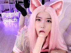 Blonde Piss Fetish Babe Fingers Her Vulva