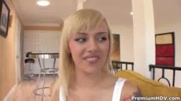 Rubia Hermosa Follando