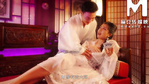 Gorgeous Chinese Princess Is Passionately Fucked By A Jade Emperor In A Sensual Manner.