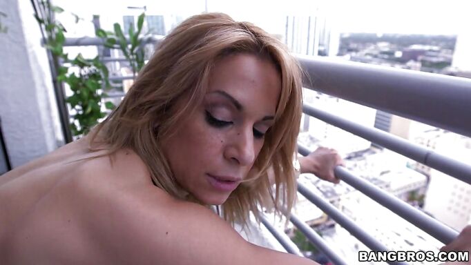 Milf Fucked On A Balcony With One Happy Ending