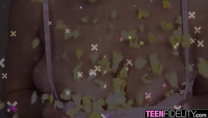 Czech Beauty Lilly Bella’s Golden Perfection On Display