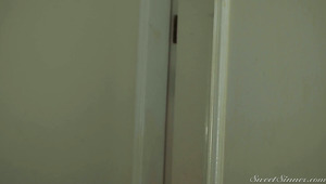 Divorced Sexy MILF India Summer Is Ready For Some Steamy Fuck In The Motel