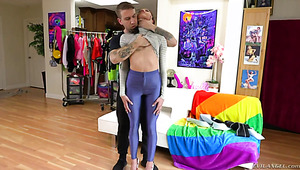 Playing Too Naughty Bitch With Juicy Ass Deserves Really Hardcore Doggy