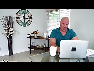 My Stepdad Helps Me To Choose Which Bikini To Wear2RYjhCb