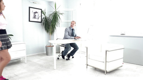 Irresistible Babe Seduces Experienced Teacher