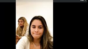 Noelia`s Webcam Show "Ask Me A Naughty Question"