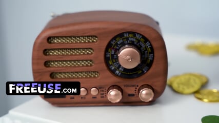 🍀 St. Patty's Day Fuck Tradition: Follow A Girl In Green And Get Lucky All Year